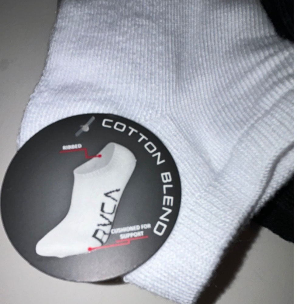 RVCA Low Cut Socks 6 Pair Men's 8-12.5 Black White w Red Toe Logo Cushion Skate - Picture 8 of 11